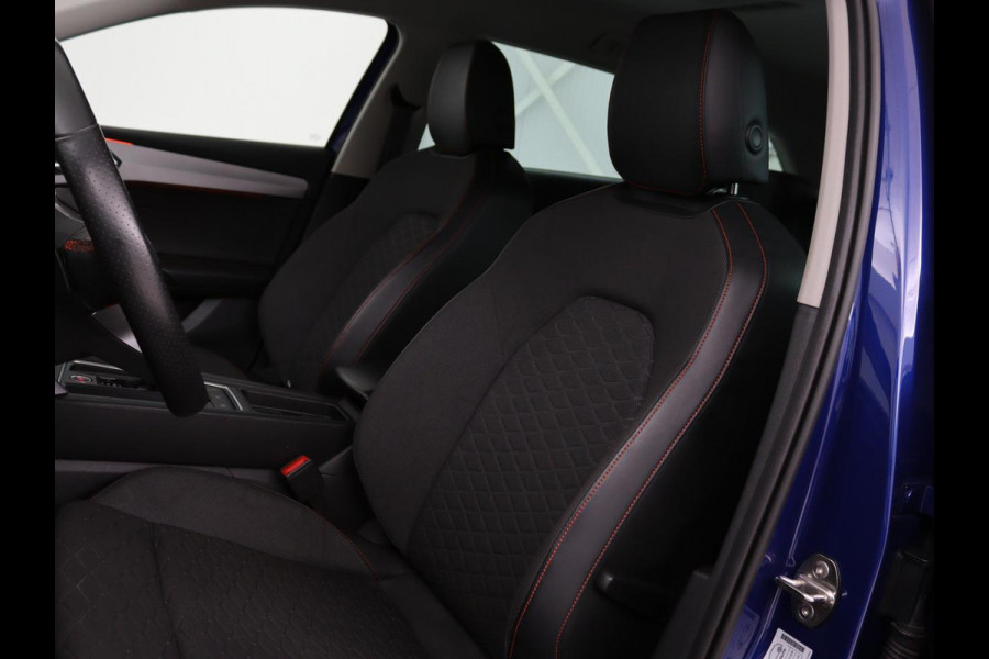 Seat Leon 1.4 TSI e-Hybrid PHEV FR | Stoel & stuurverwarming | Adaptive cruise | Carplay | Park Assist | Navigatie | Sfeerverlichting | Full LED