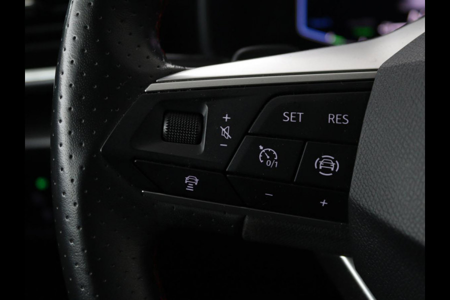 Seat Leon 1.4 TSI e-Hybrid PHEV FR | Stoel & stuurverwarming | Adaptive cruise | Carplay | Park Assist | Navigatie | Sfeerverlichting | Full LED