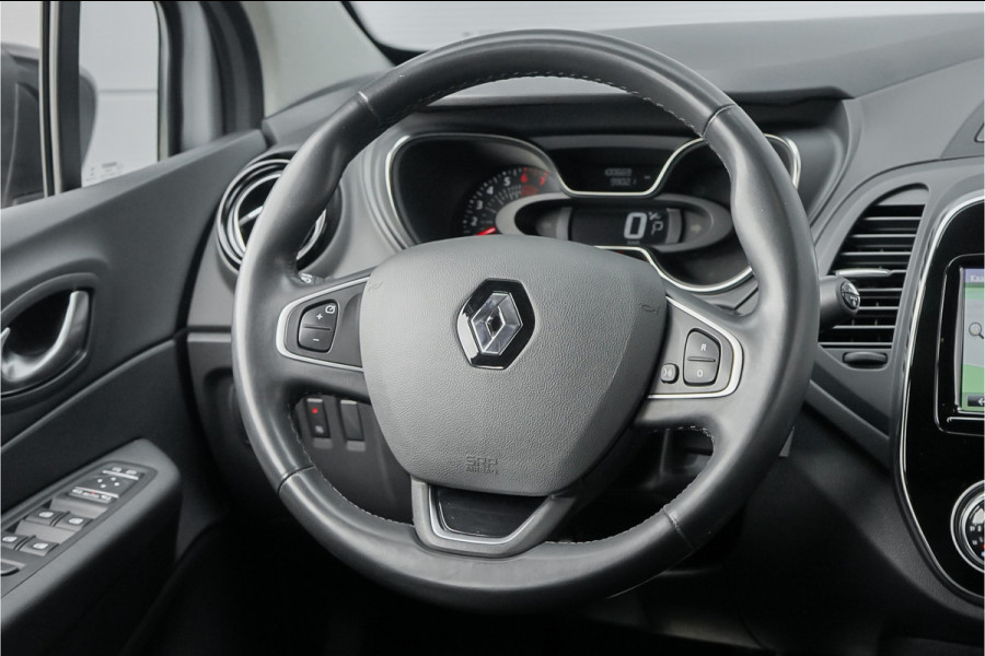 Renault Captur 1.3 TCe Intens 150PK Automaat Navi Trekhaak Cruise