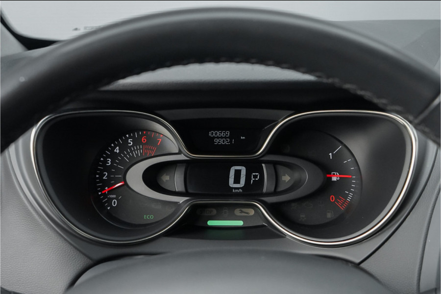 Renault Captur 1.3 TCe Intens 150PK Automaat Navi Trekhaak Cruise