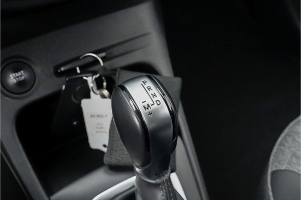 Renault Captur 1.3 TCe Intens 150PK Automaat Navi Trekhaak Cruise