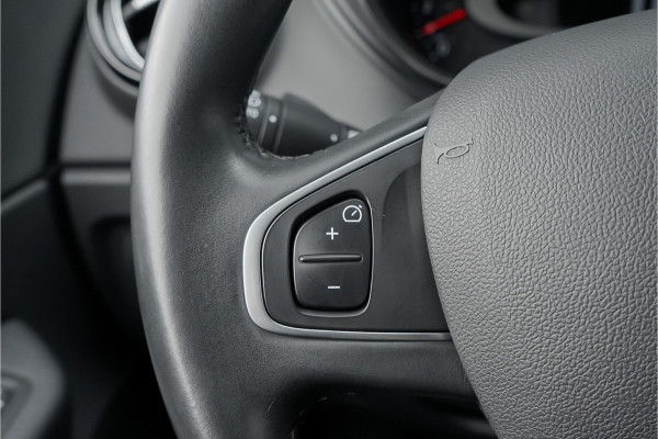 Renault Captur 1.3 TCe Intens 150PK Automaat Navi Trekhaak Cruise