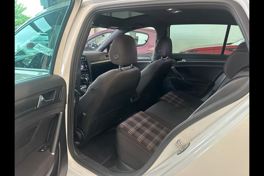 Volkswagen Golf 2.0 TSI GTI Performance PANORAMA DAK