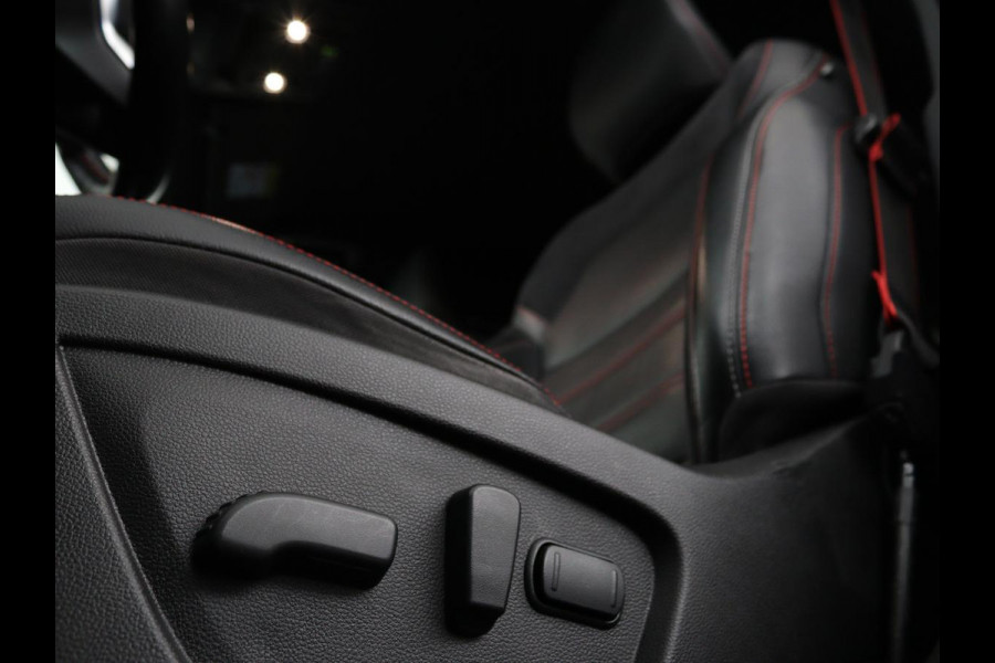Renault Arkana 1.6 E-Tech Hybrid 145 R.S. Line | Leder/Alcantara | Stoel & stuurverwarming | Adaptive cruise | Camera | BOSE Sound | Carplay | Sfeerverlichting | Full LED | Keyless | Navigatie | Climate control