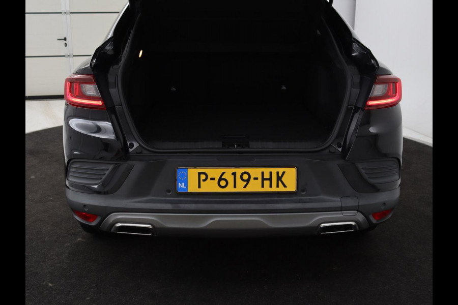 Renault Arkana 1.6 E-Tech Hybrid 145 R.S. Line | Leder/Alcantara | Stoel & stuurverwarming | Adaptive cruise | Camera | BOSE Sound | Carplay | Sfeerverlichting | Full LED | Keyless | Navigatie | Climate control