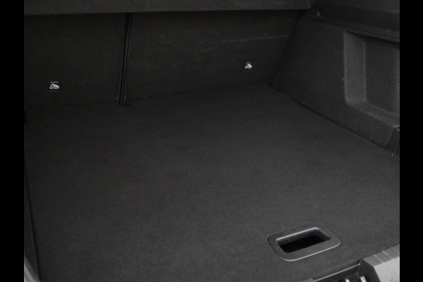 Renault Arkana 1.6 E-Tech Hybrid 145 R.S. Line | Leder/Alcantara | Stoel & stuurverwarming | Adaptive cruise | Camera | BOSE Sound | Carplay | Sfeerverlichting | Full LED | Keyless | Navigatie | Climate control