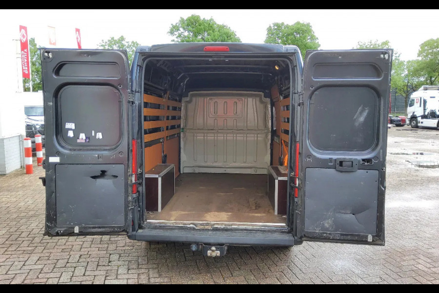 Peugeot Boxer 130 PK - L2H2 GESLOTEN - TREKHAAK - V-761-VK - EURO 6