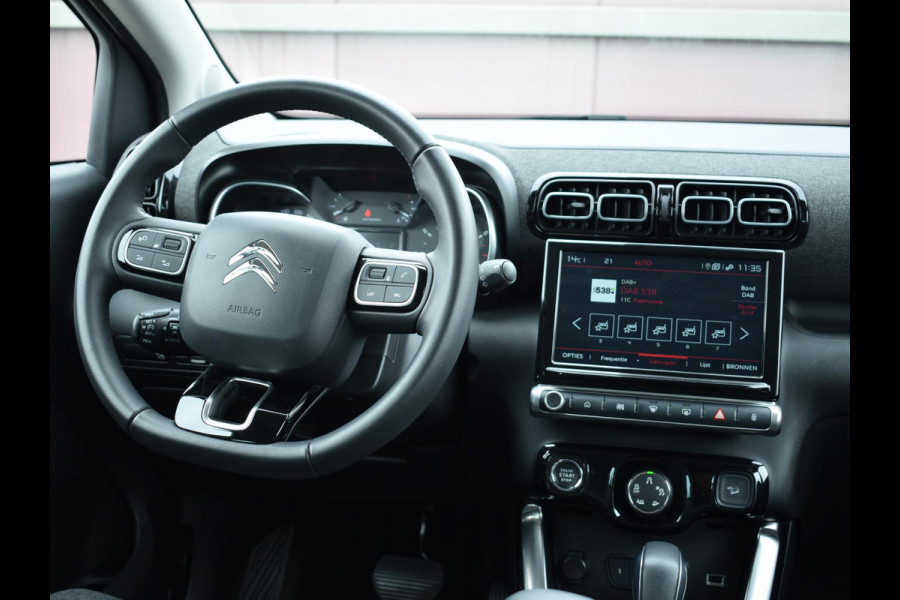 Citroën C3 Aircross 1.2 PureTech Shine Navigatie | Achteruitrijcamera | Android auto / Apple Carplay | Cruise Control