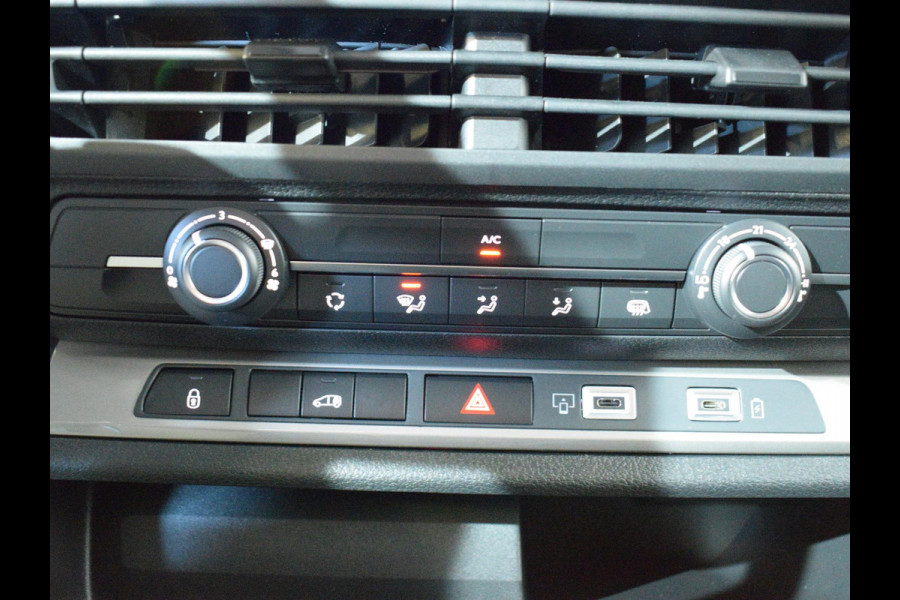 Peugeot Expert L2 2.0 145PK LAADRUIMTE BETIMMERING | CAMERA + SENSOREN | CARPLAY | NAVIGATIE | DIRECT LEVERBAAR