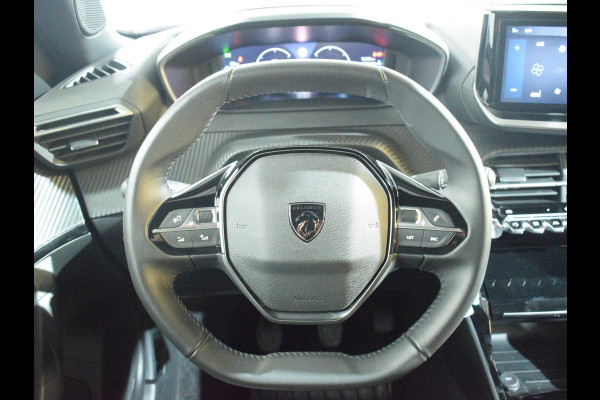 Peugeot 2008 1.2 PureTech 100 Allure NAVIGATIE | CARPLAY | E.C.C. | ACHTERUITRIJCAMERA MET SENSOREN | 15.350km