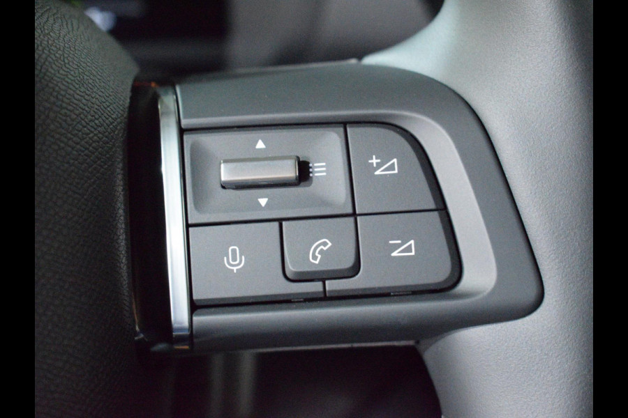 Citroën Ë-C4 Max 156pk Extended range 54 kWh Citroen Ë-C4 Max 54 kWh NAVIGATIE | CARPLAY | ACHTERUITRIJCAMERA MET SENSOREN | E.C.C. | STOELVERWARMING |