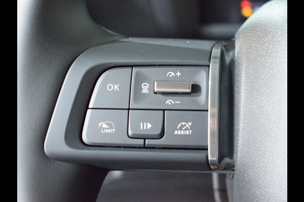 Citroën Ë-C4 Max 156pk Extended range 54 kWh Citroen Ë-C4 Max 54 kWh NAVIGATIE | CARPLAY | ACHTERUITRIJCAMERA MET SENSOREN | E.C.C. | STOELVERWARMING |