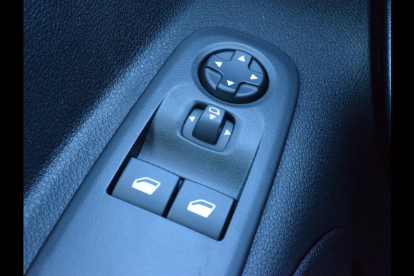 Peugeot Partner L1 130PK Automaat | CAMERA + SENSOREN | BETIMMERING |