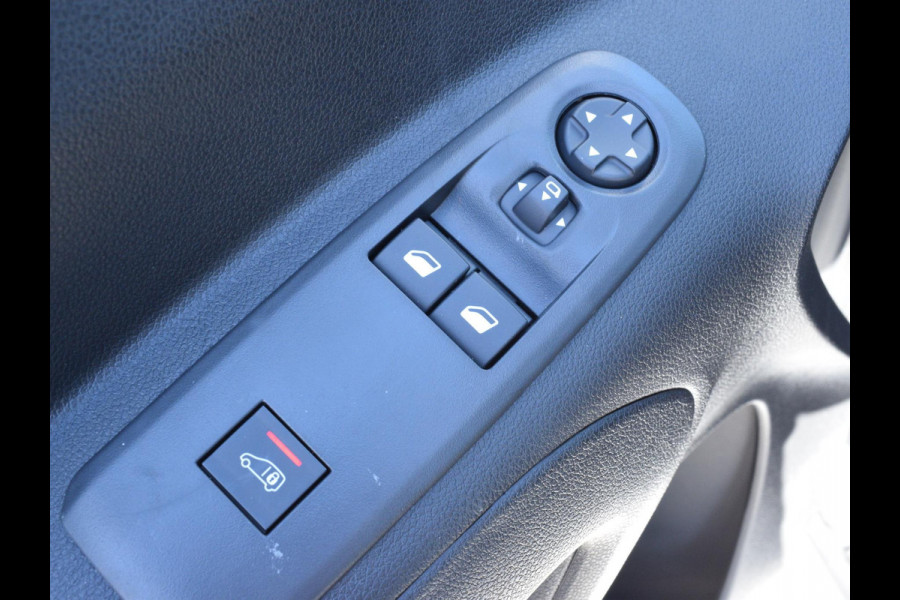 Peugeot e-Partner L1 136PK | 8 jaar garantie | camera | Climate control | Apple Carplay | rijklaarprijs