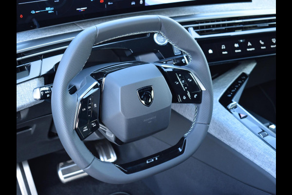 Peugeot E-3008 GT Avantage 73 kWh WARMTEPOMP | 360 CAMERA MET SENSOREN | NAVIGATIE / CARPLAY | UIT VOORRAAD LEVERBAAR