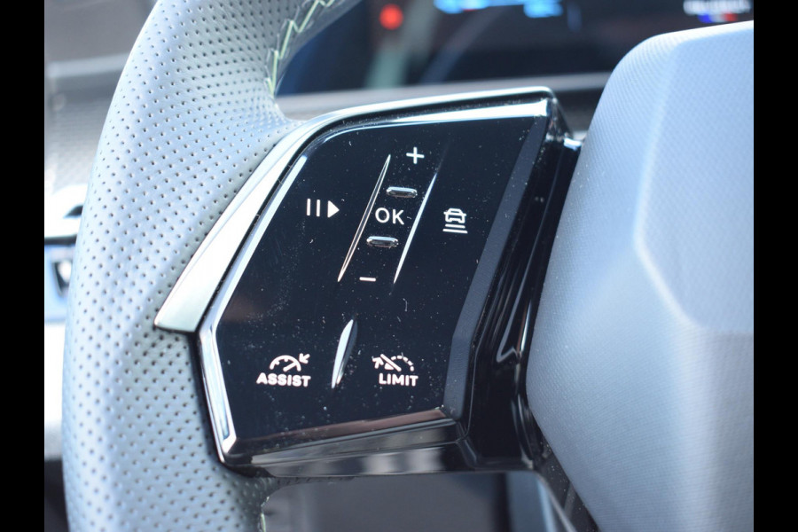 Peugeot E-3008 GT Avantage 73 kWh WARMTEPOMP | 360 CAMERA MET SENSOREN | NAVIGATIE / CARPLAY | UIT VOORRAAD LEVERBAAR