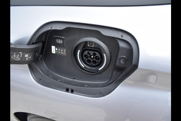 Peugeot 308 SW 1.6 Plug-in Hybrid 180 Active Pack Business ADAPTIEVE CRUISECONTROL | NAVI & CARPLAY | PARKEERSENSOREN |
