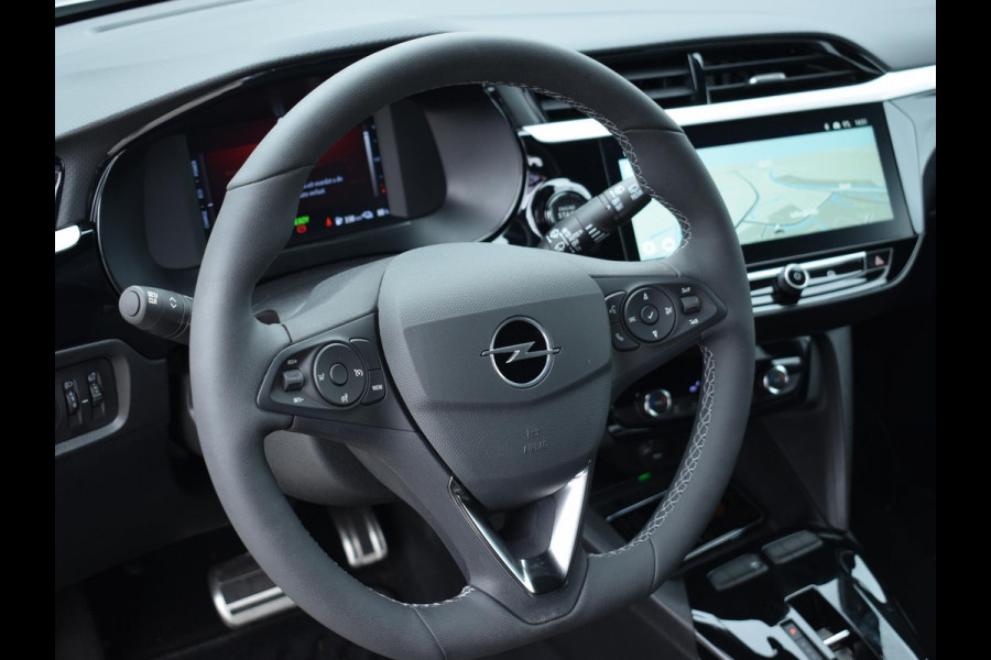 Opel Corsa Electric Long Range GS 51 kWh 3 FASE | ACHTERUITRIJCAMERA MET SENSOREN | NAVIGATIE 10" | CARPLAY | E.C.C. | 10.569km