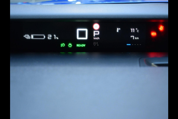 Citroën ë-C3 Max 113pk 44 kWh | 3 FASE | ACHTERUITRIJCAMERA MET SENSOREN | NAVIGATIE | CARPLAY | UIT VOORRAAD LEVERBAAR MET € 1.689,- KORTING!