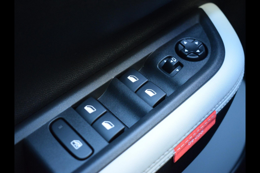 Citroën ë-C3 Max 113pk 44 kWh | 3 FASE | ACHTERUITRIJCAMERA MET SENSOREN | NAVIGATIE | CARPLAY | UIT VOORRAAD LEVERBAAR MET € 1.689,- KORTING!