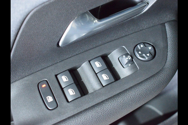 Opel Mokka 1.2 Turbo Edition NIEUW MODEL | NAVIGATIE | CARPLAY | NAVIGATIE | ACHTERUITRIJCAMERA MET SENSOREN |