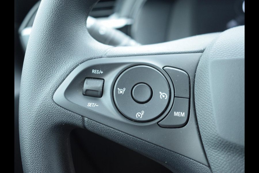 Opel Corsa Electric 50 kWh 3 FASE | CARPLAY | ACHTERUITRIJCAMERA MET SENSOREN | E.C.C. |