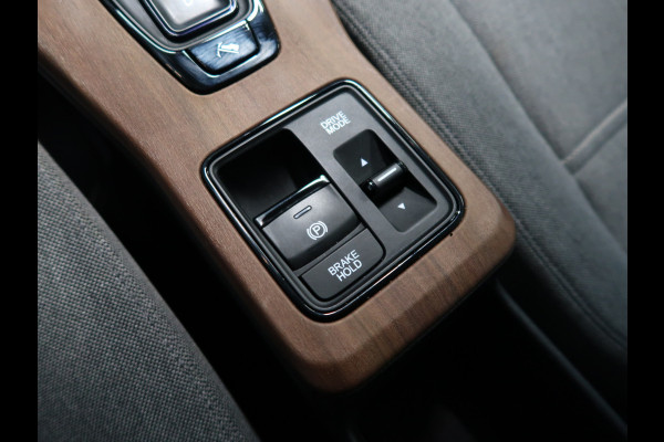 Honda E Advance 17" PANODAK/360CAMERA/CARPLAY/WINTERPACK/KEYLESS