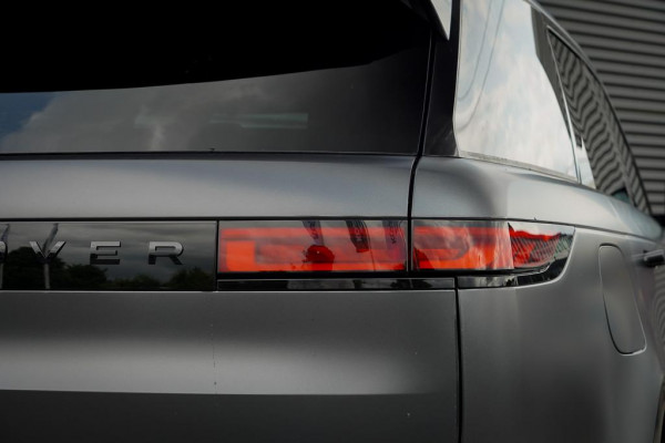 Land Rover Range Rover Sport 3.0 P460e SE PHEV / Carpathian Mat / Towing Pack / Pano / Incl BTW