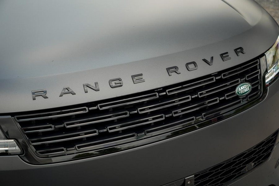 Land Rover Range Rover Sport 3.0 P460e SE PHEV / Carpathian Mat / Towing Pack / Pano / Incl BTW