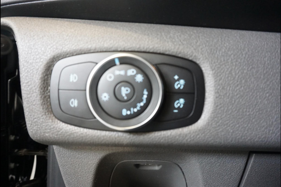 Ford Transit Custom 300 2.0 TDCI 130 pk Automaat Dubbele Cabine LIMITED! L2 | Navigatie | Airco | Bluetooth | 5-Zits | Trekhaak | DAB+