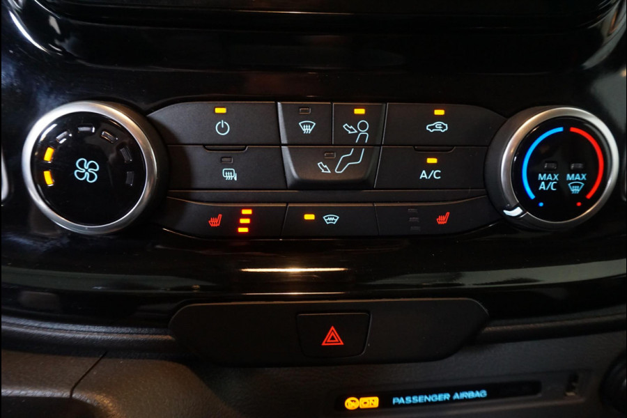 Ford Transit Custom 300 2.0 TDCI 130 pk Automaat Dubbele Cabine LIMITED! L2 | Navigatie | Airco | Bluetooth | 5-Zits | Trekhaak | DAB+