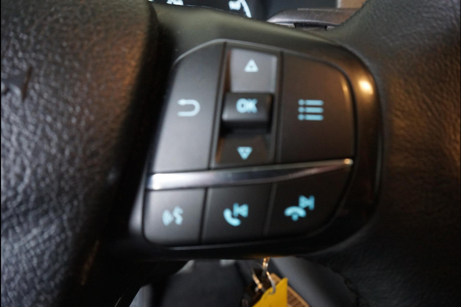 Ford Transit Custom 300 2.0 TDCI 130 pk Automaat Dubbele Cabine LIMITED! L2 | Navigatie | Airco | Bluetooth | 5-Zits | Trekhaak | DAB+