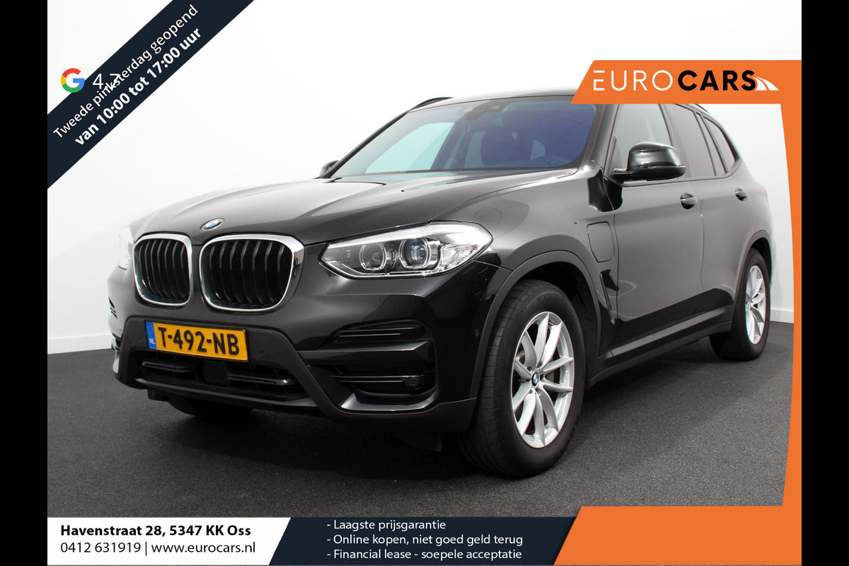 BMW X3 xDrive30e Plug in Hybride Advantage Automaat Navigatie Climate Control Adaptive Cruise Control Head up display Led Dab Parkeer sensoren V+A Stoelverwarming Camera BMW X3 xDrive30e Plug in Hybride Advantage Automaat Navigatie Climate Control Adaptive Cruise Control Head up display Led Dab Parkeer sensoren V+A Stoelverwarming Camera
