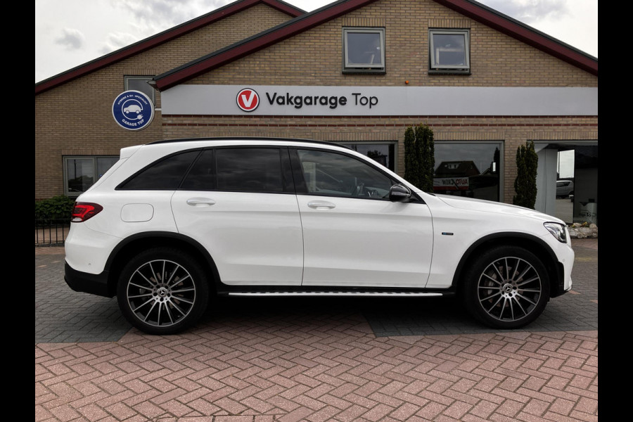 Mercedes-Benz GLC 300e 4MATIC AMG | MBUX | Trekhaak | Leder