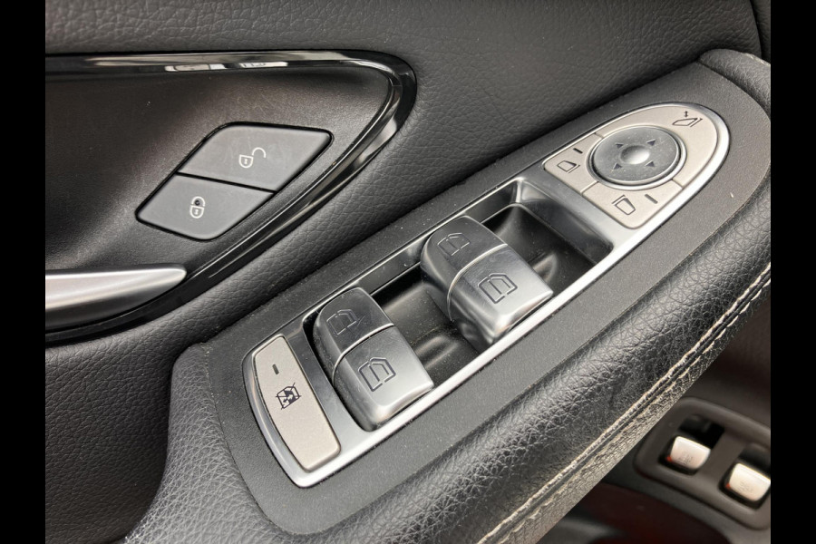 Mercedes-Benz GLC 300e 4MATIC AMG | MBUX | Trekhaak | Leder