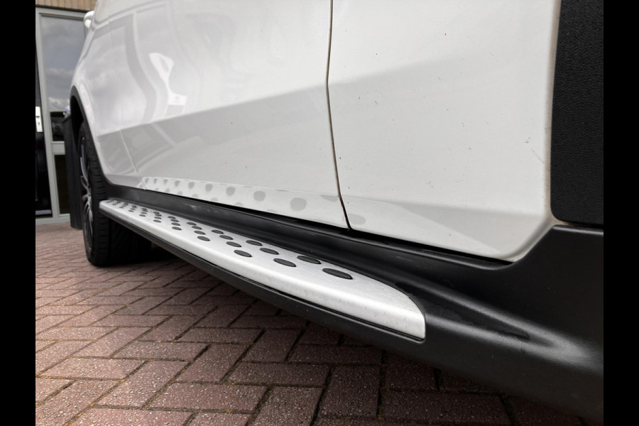 Mercedes-Benz GLC 300e 4MATIC AMG | MBUX | Trekhaak | Leder