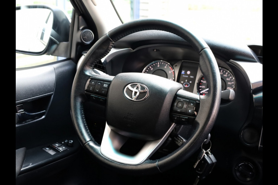 Toyota Hilux 2.8 D-4D XtraCab Professional Premium | Automaat | 3500 KG Trekg
