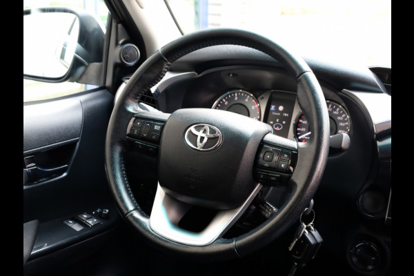 Toyota Hilux 2.8 D-4D XtraCab Professional Premium | Automaat | 3500 KG Trekg