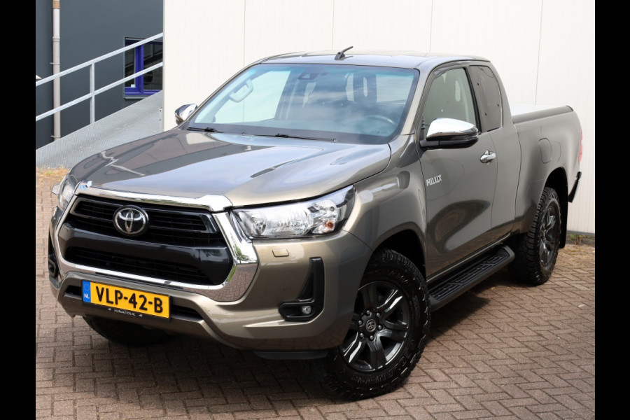 Toyota Hilux 2.8 D-4D XtraCab Professional Premium | Automaat | 3500 KG Trekg