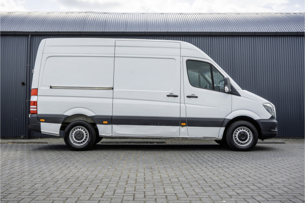 Mercedes-Benz Sprinter 311 CDI | L2H2 | Inrichting | Omvormer | Oprijplaat | Camera | Airco | Euro 6