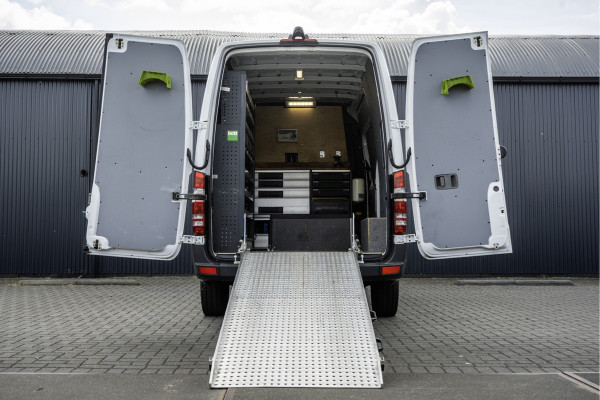 Mercedes-Benz Sprinter 311 CDI | L2H2 | Inrichting | Omvormer | Oprijplaat | Camera | Airco | Euro 6