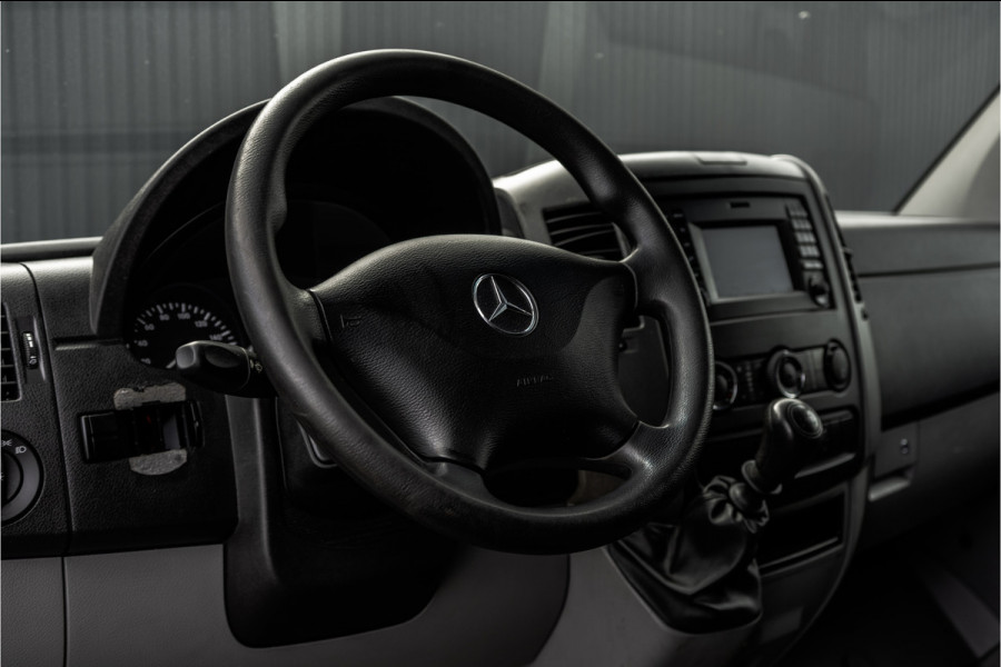 Mercedes-Benz Sprinter 311 CDI | L2H2 | Inrichting | Omvormer | Oprijplaat | Camera | Airco | Euro 6