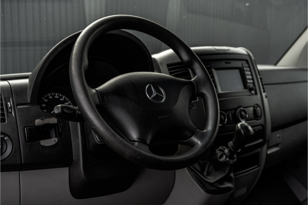 Mercedes-Benz Sprinter 311 CDI | L2H2 | Inrichting | Omvormer | Oprijplaat | Camera | Airco | Euro 6