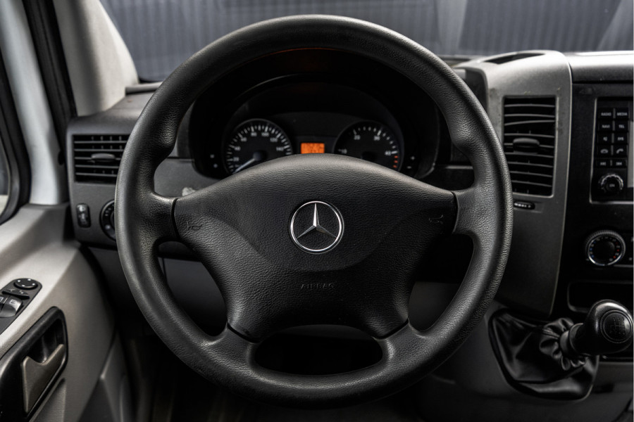 Mercedes-Benz Sprinter 311 CDI | L2H2 | Inrichting | Omvormer | Oprijplaat | Camera | Airco | Euro 6