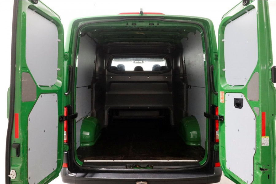 Volkswagen Crafter 30 2.0 TDI 140pk E6 L3H2 (L2H1) D.C. Airco/Navi/Camera 05-2019
