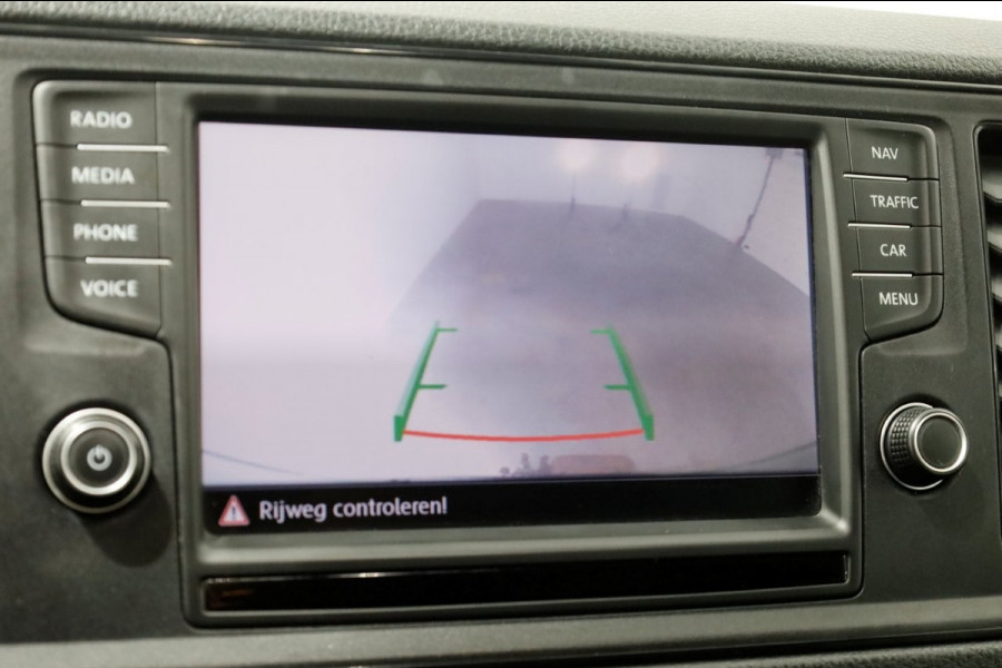 Volkswagen Crafter 30 2.0 TDI 140pk E6 L3H2 (L2H1) D.C. Airco/Navi/Camera 05-2019