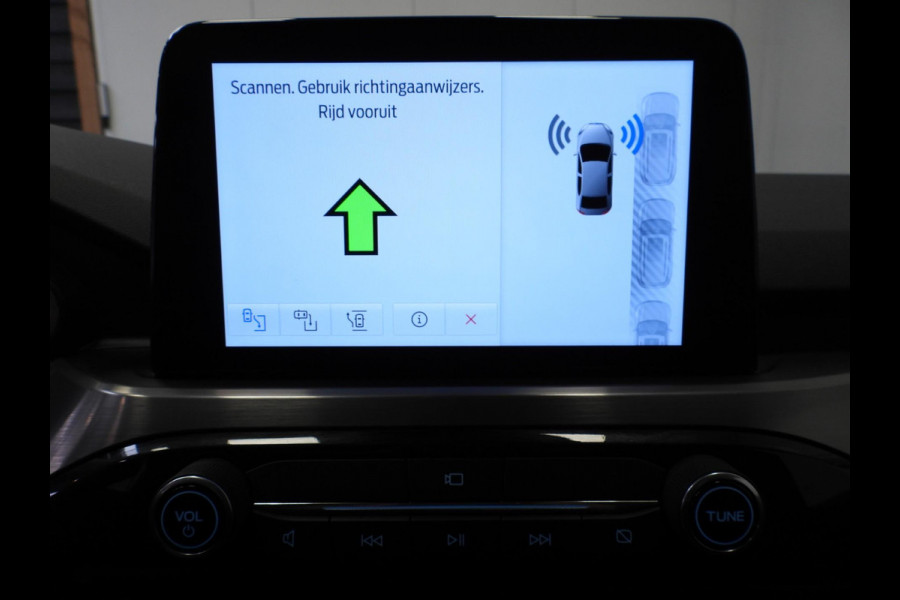 Ford Kuga 2.5 PHEV Plug-In Titanium NAVI/CAMERA/EL.KLEP/17"LMV!