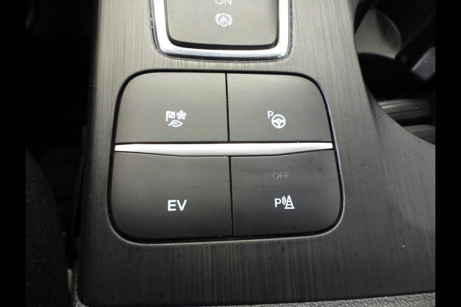 Ford Kuga 2.5 PHEV Plug-In Titanium NAVI/CAMERA/EL.KLEP/17"LMV!