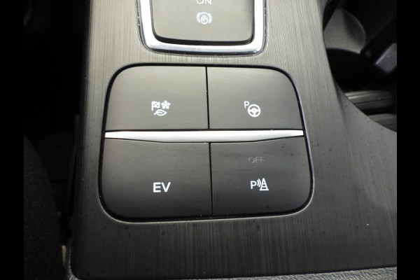 Ford Kuga 2.5 PHEV Plug-In Titanium NAVI/CAMERA/EL.KLEP/17"LMV!