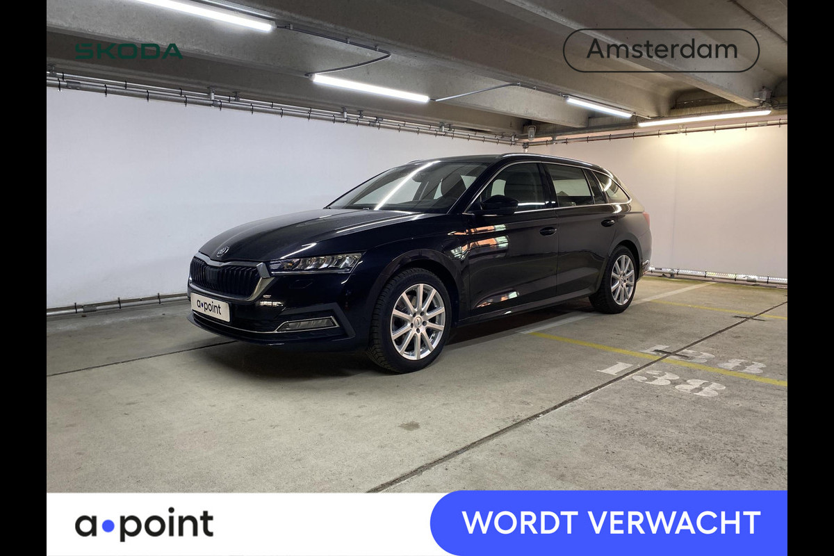 Škoda Octavia Combi 1.4 TSI iV PHEV Style 204 pk Automaat (DSG) | Navigatie | Parkeersensoren | Achteruitrijcamera | Adaptieve cruise control | Elektr. voorstoelen met memory | Head-up display | Škoda Octavia Combi 1.4 TSI iV PHEV Style 204 pk Automaat (DSG) | Navigatie | Parkeersensoren | Achteruitrijcamera | Adaptieve cruise control | Elektr. voorstoelen met memory | Head-up display |